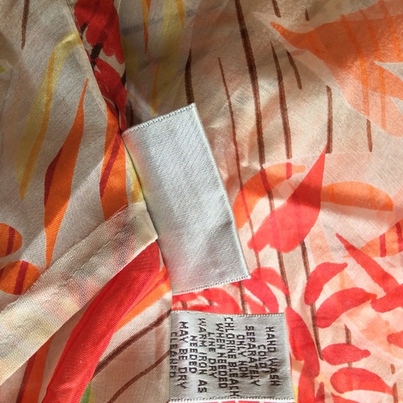 Chico’s sheer silk open weaved ribbon trim top Chicos size 3 or large - Picture 14 of 16